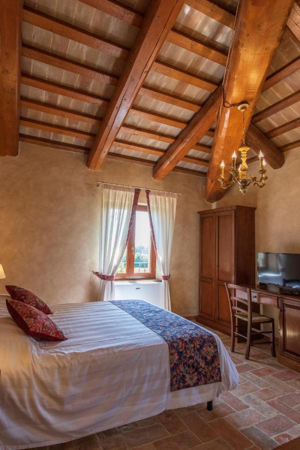 Locanda Di Montegiove ฟาโน ภายนอก รูปภาพ